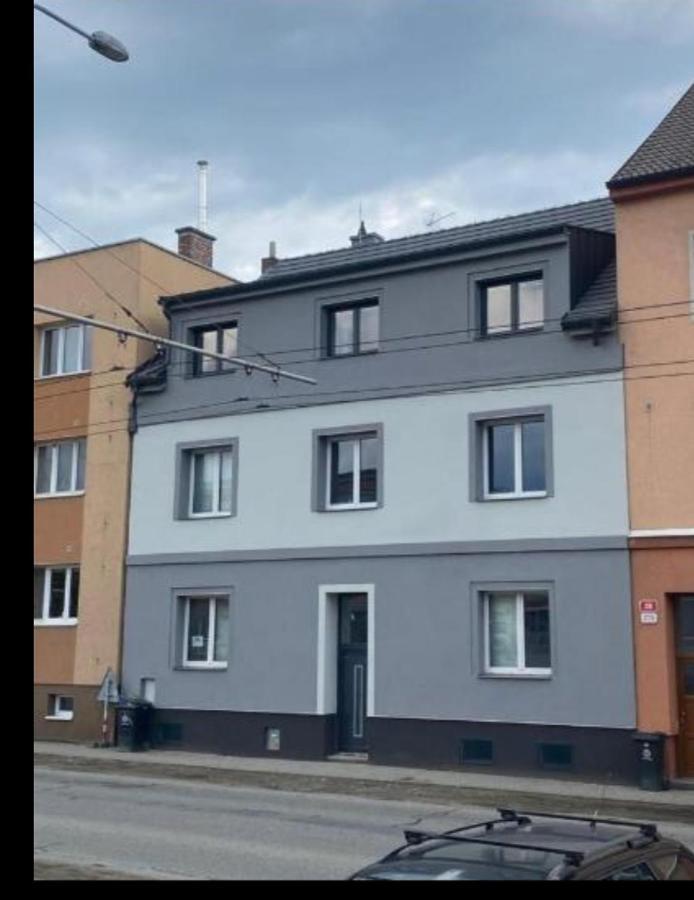 Cerna Ruze - Apartman 3 Plzen Ngoại thất bức ảnh