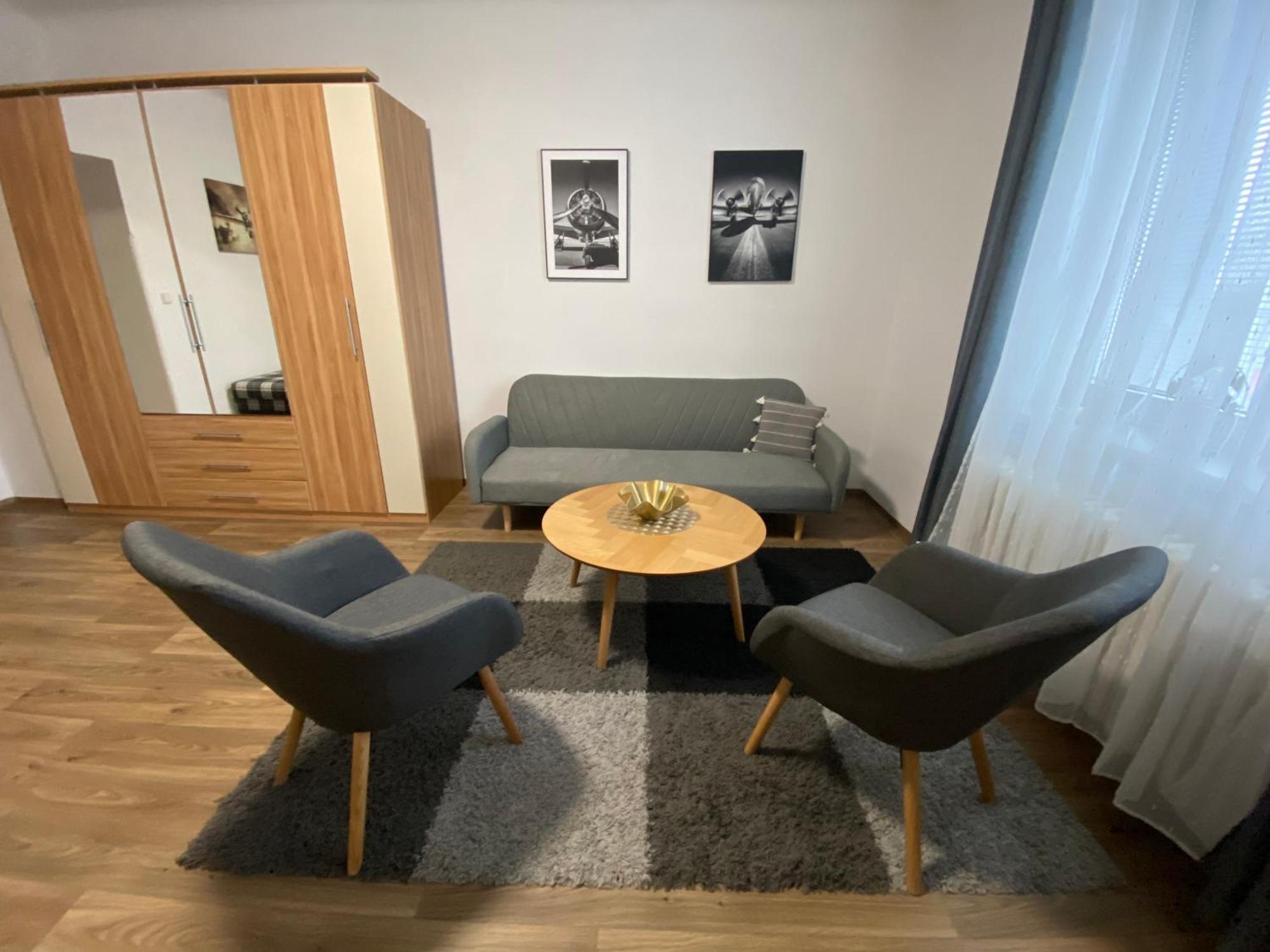 Cerna Ruze - Apartman 3 Plzen Ngoại thất bức ảnh