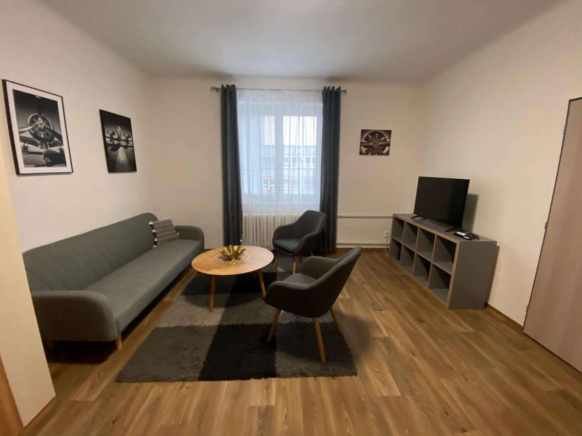 Cerna Ruze - Apartman 3 Plzen Ngoại thất bức ảnh